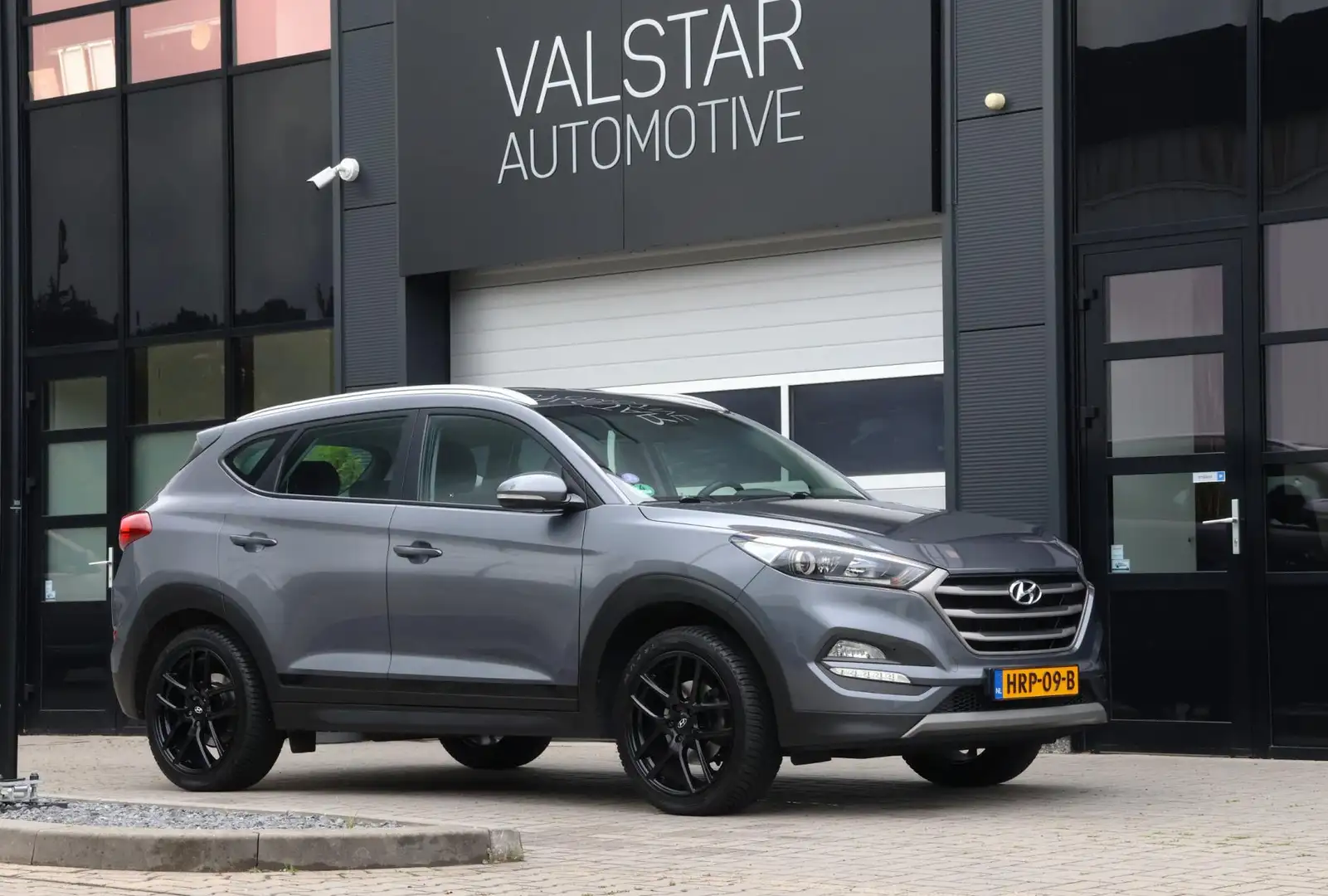 Hyundai TUCSON 1.6 GDi | 1e eig | Stuur-stoel verwarming | Super Gris - 1
