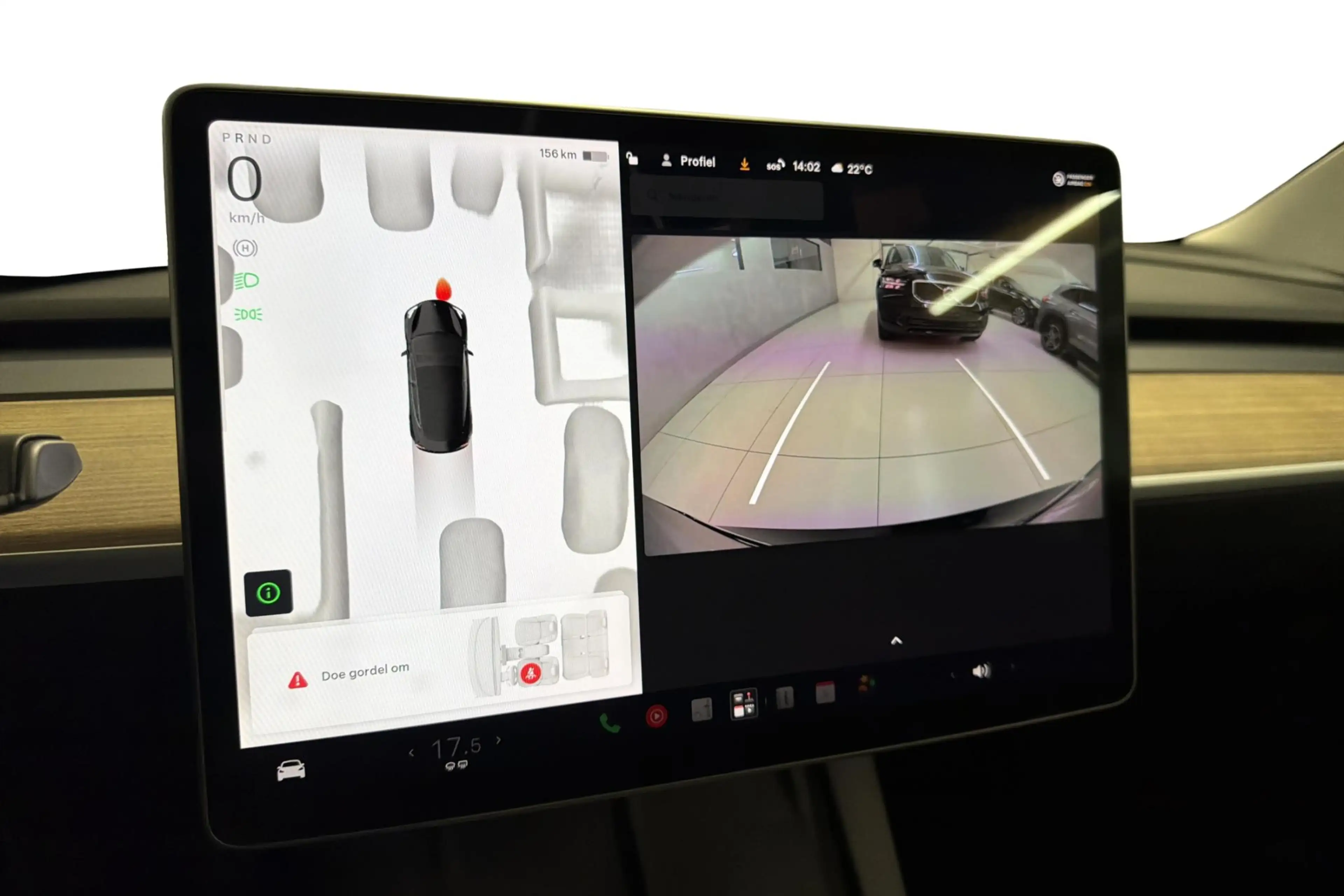Tesla Model 3 Standard RWD Plus — photo 13
