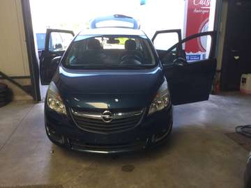 Meriva 1.4i Cosmo