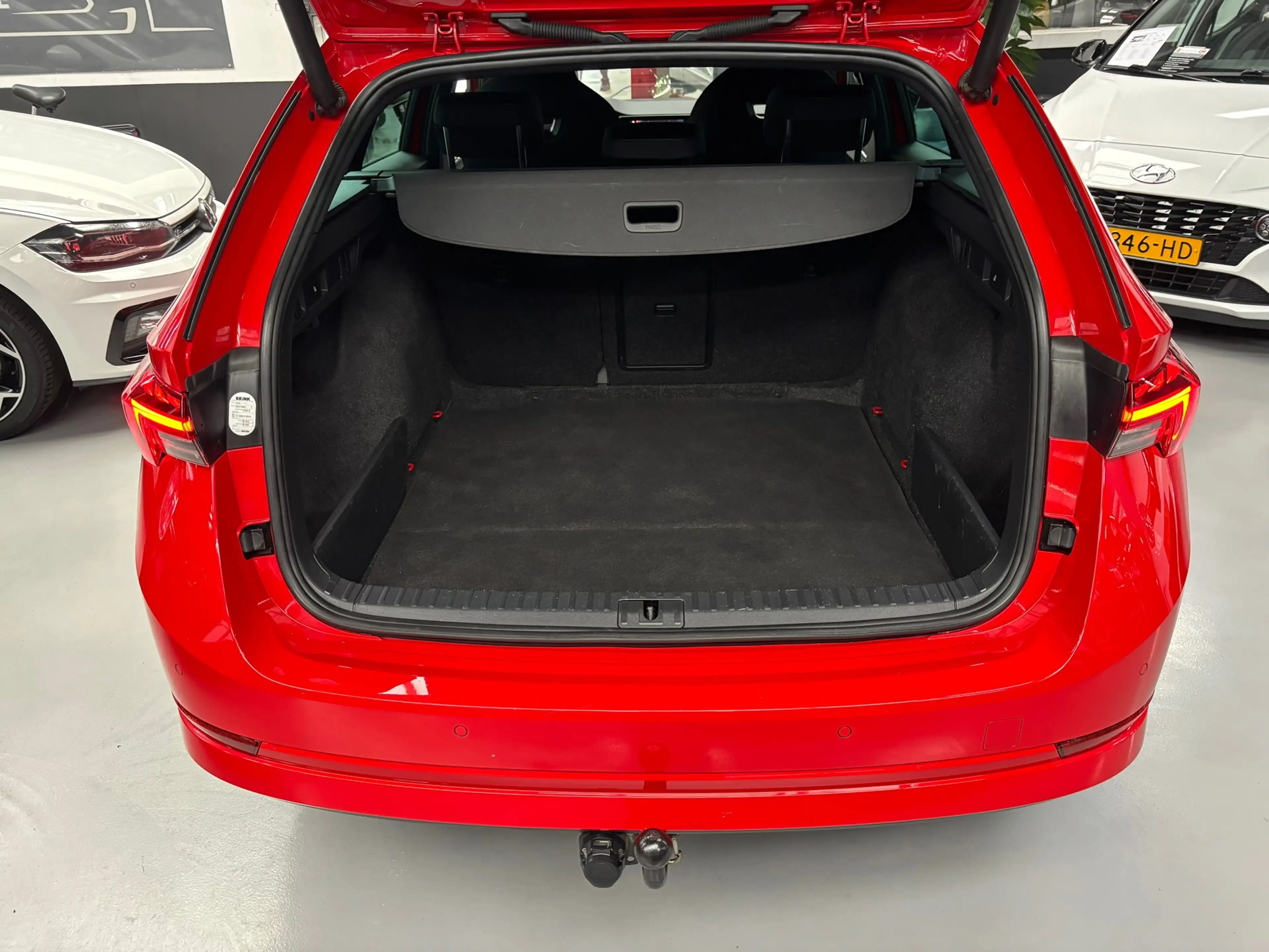 Skoda Octavia Combi 1.0 TSI Sport Business / Navigatie — photo 10