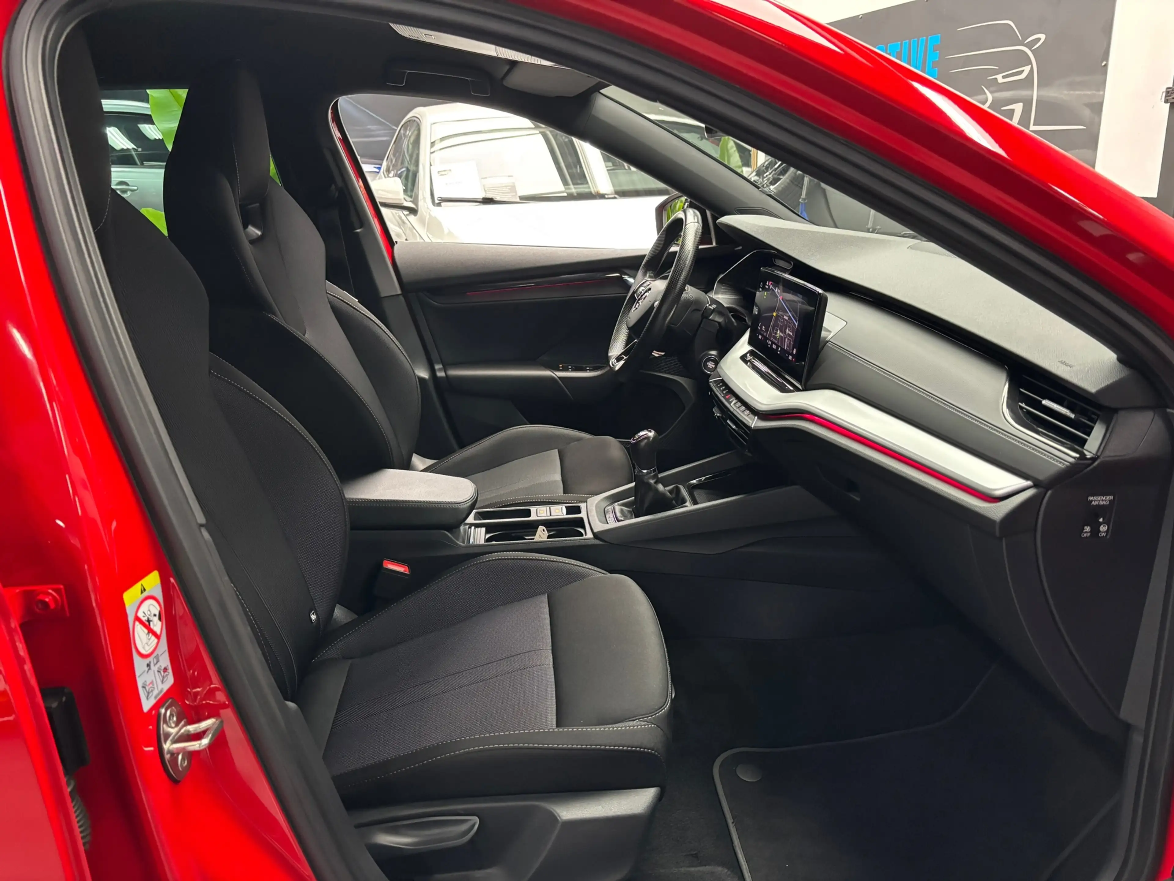 Skoda Octavia Combi 1.0 TSI Sport Business / Navigatie — photo 15