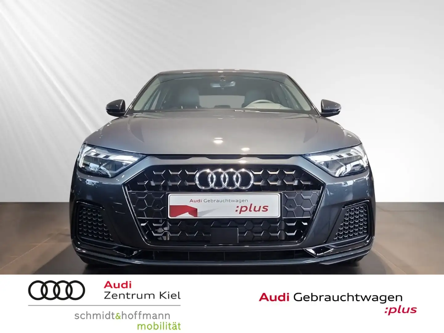Audi A1 Sportback 30 TFSI Advanced S-line S-tronic Klima Grau - 2