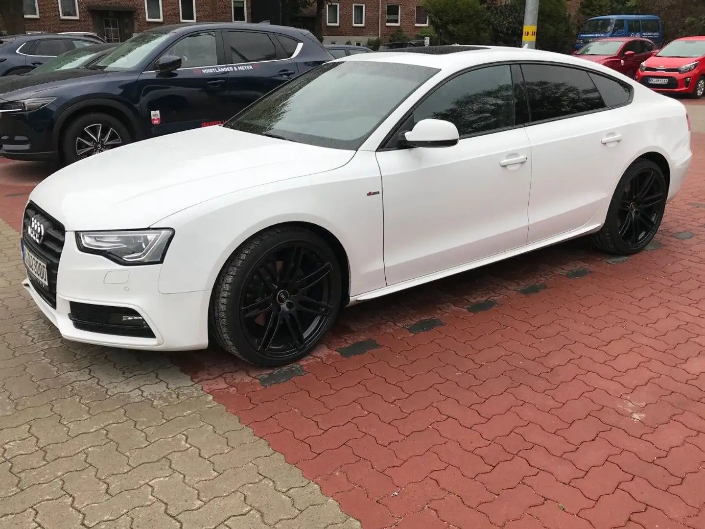 Audi A5 Sportback 2.0 TFSI quattro S-Line 230PS Navi Weiß - 1
