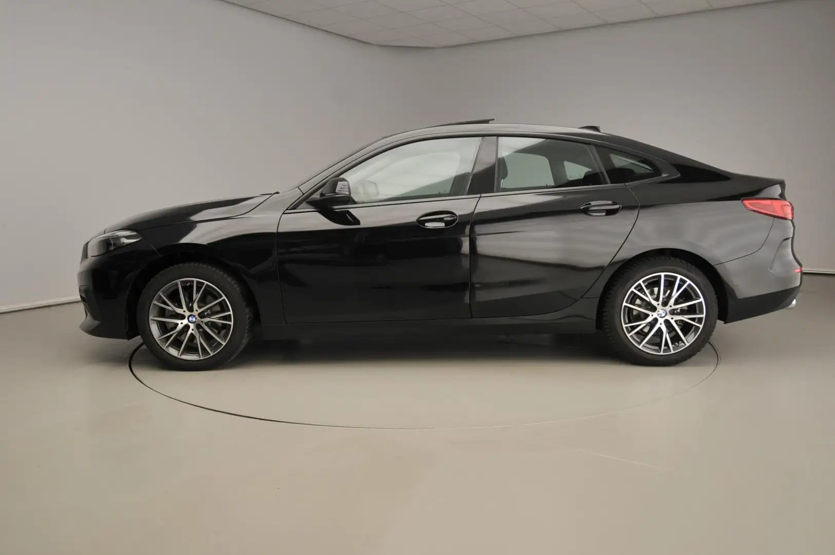 BMW 218 2 Serie Gran Coupe 218i | LED | Navigatie | Schuif Nero - 2