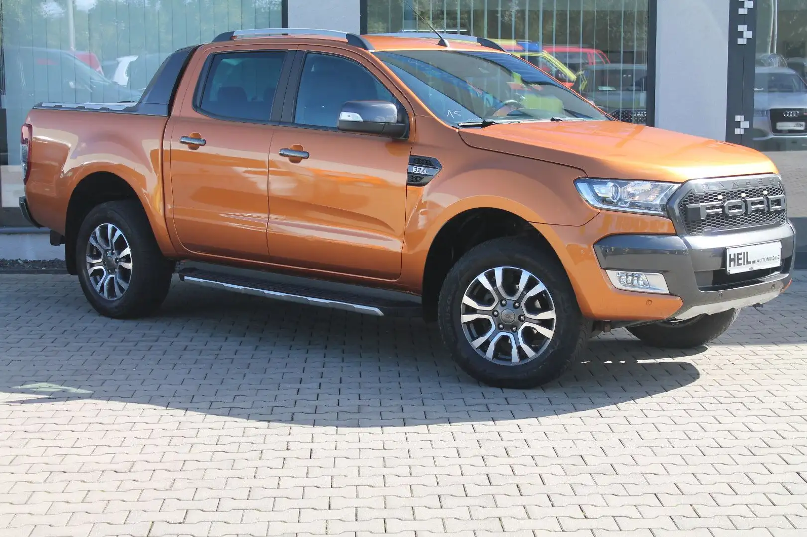 Ford Ranger Wildtrak Doppelkabine 4x4*STH*ACC*KAMERA* Orange - 1