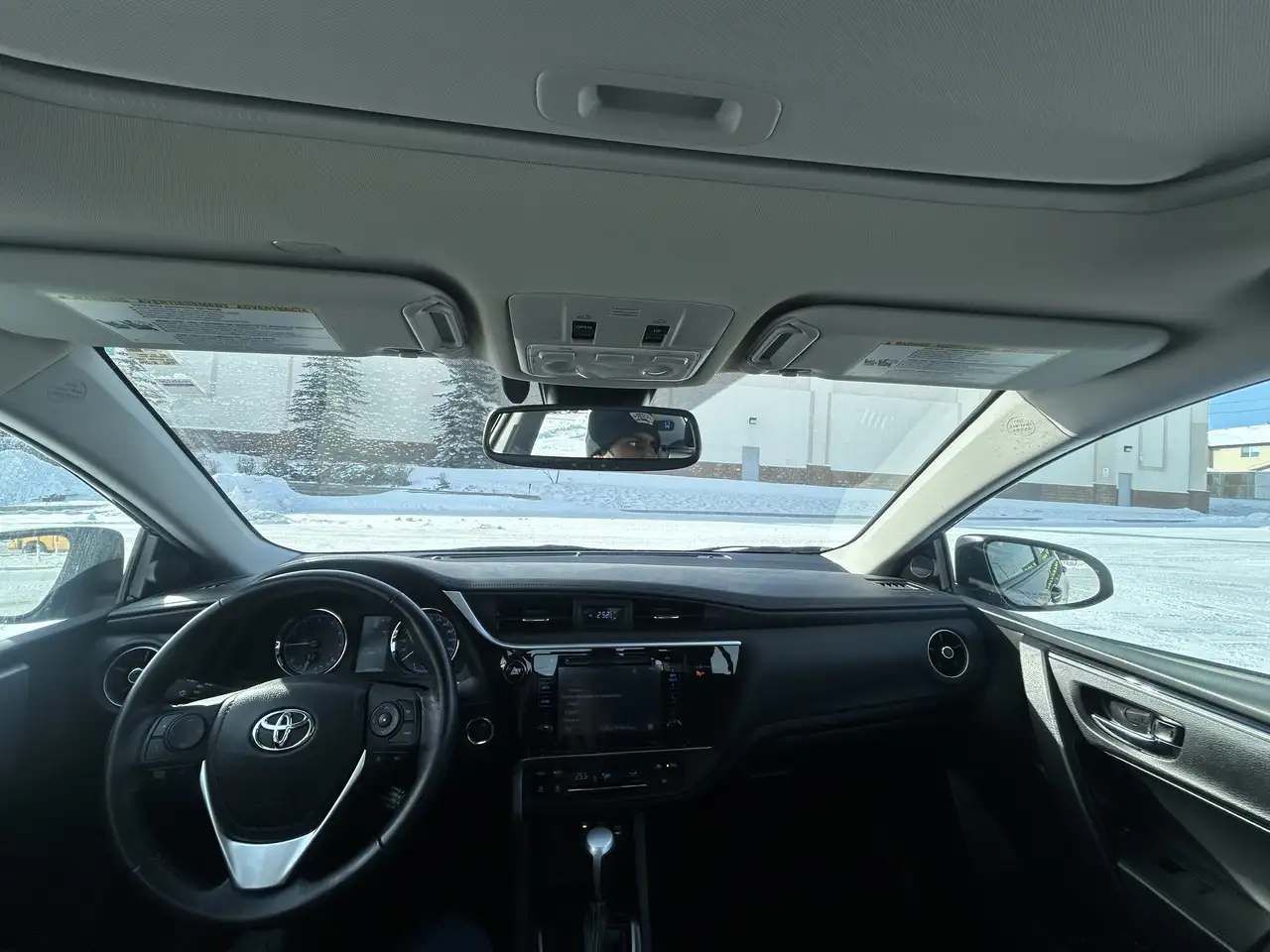 Toyota Corolla снимка Toyota Corolla