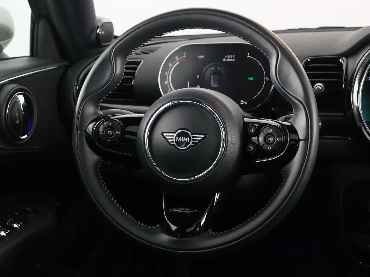 MINI Cooper Clubman Richmond Park Edition Aut. Gris - 2