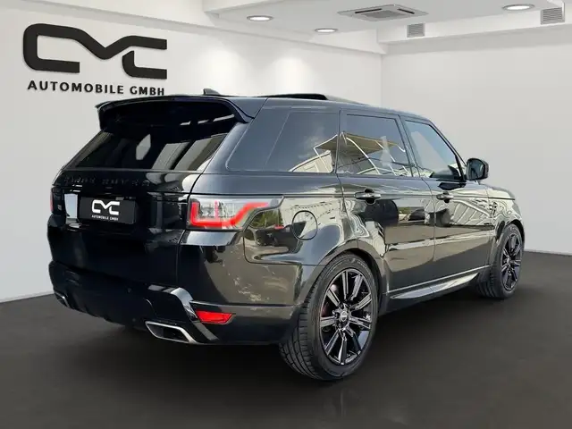 Land Rover Range Rover Sport view 4