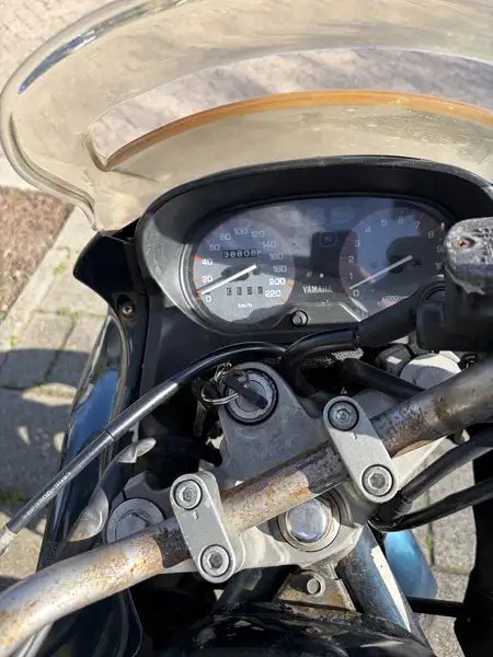 Yamaha XJ 600 - foto 4