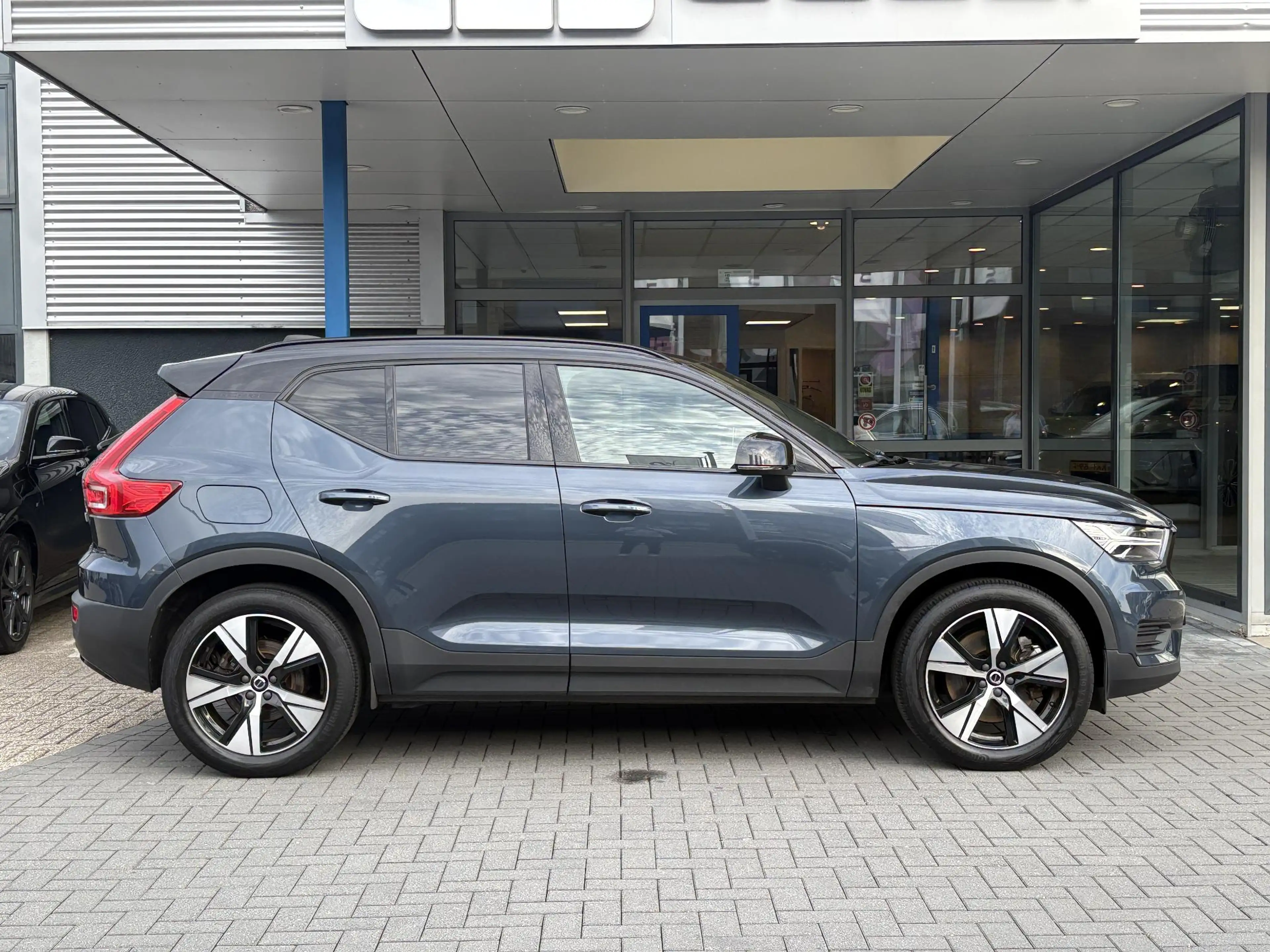 Volvo XC40 1.5 T4 Recharge R-Design 211 PK | Stoelverwarming — photo 4