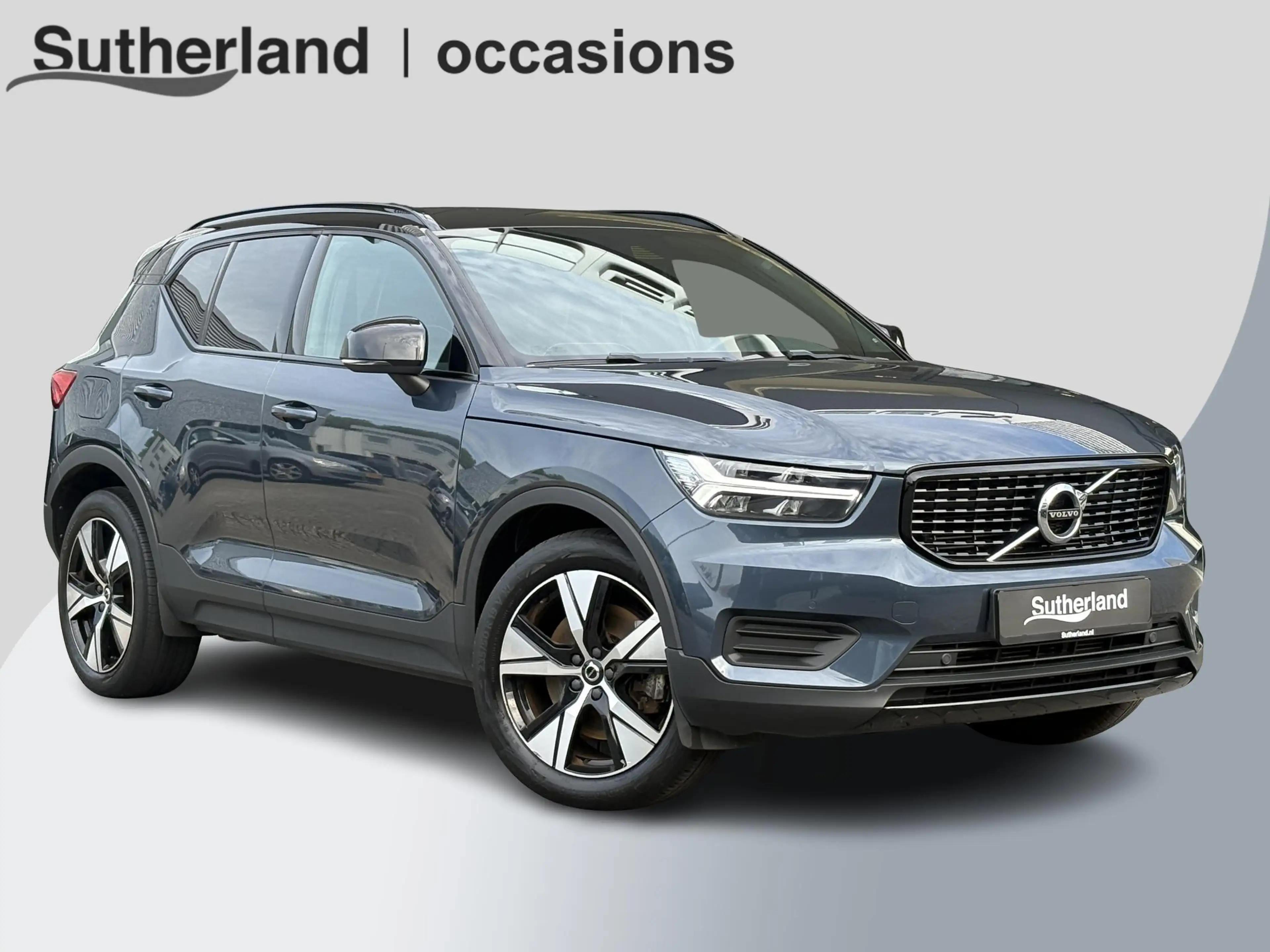 Volvo XC40 1.5 T4 Recharge R-Design 211 PK | Stoelverwarming