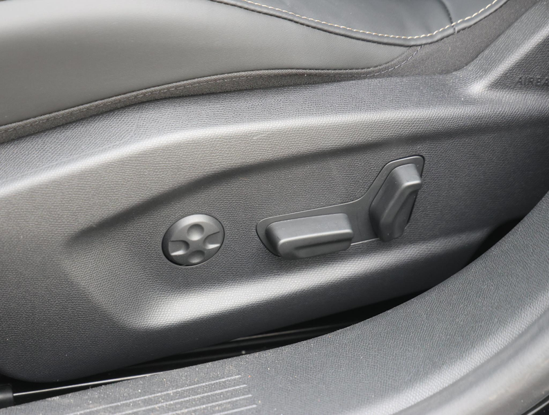 DS Automobiles DS 4 No 1.6 PHEV Pallas Comfort Tech Pack | Navigatie | — photo 12