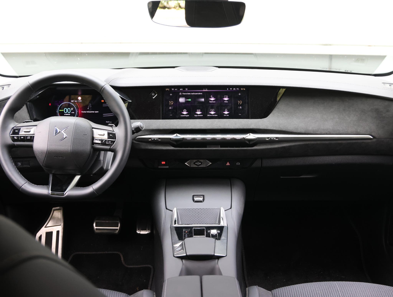DS Automobiles DS 4 No 1.6 PHEV Pallas Comfort Tech Pack | Navigatie | — photo 14