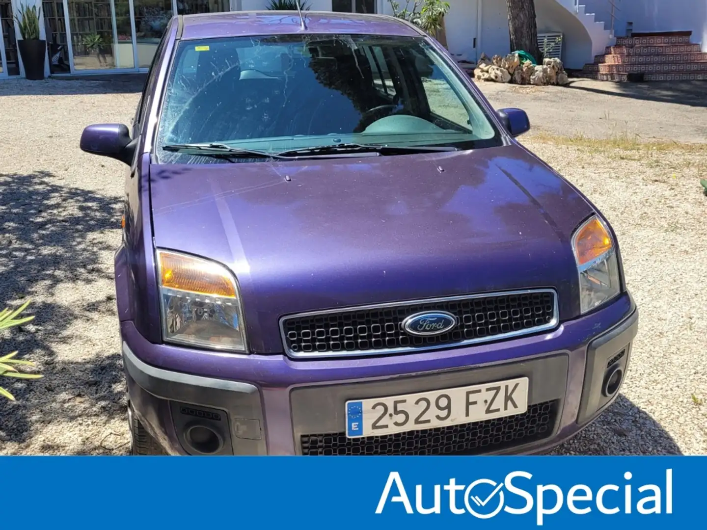 Ford Fusion 1.4 Ambiente Mauve - 1