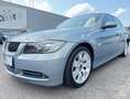 BMW 330 i Limousine *Leder/Navi/Xenon/LED/17"Alus* Gris - thumbnail 3
