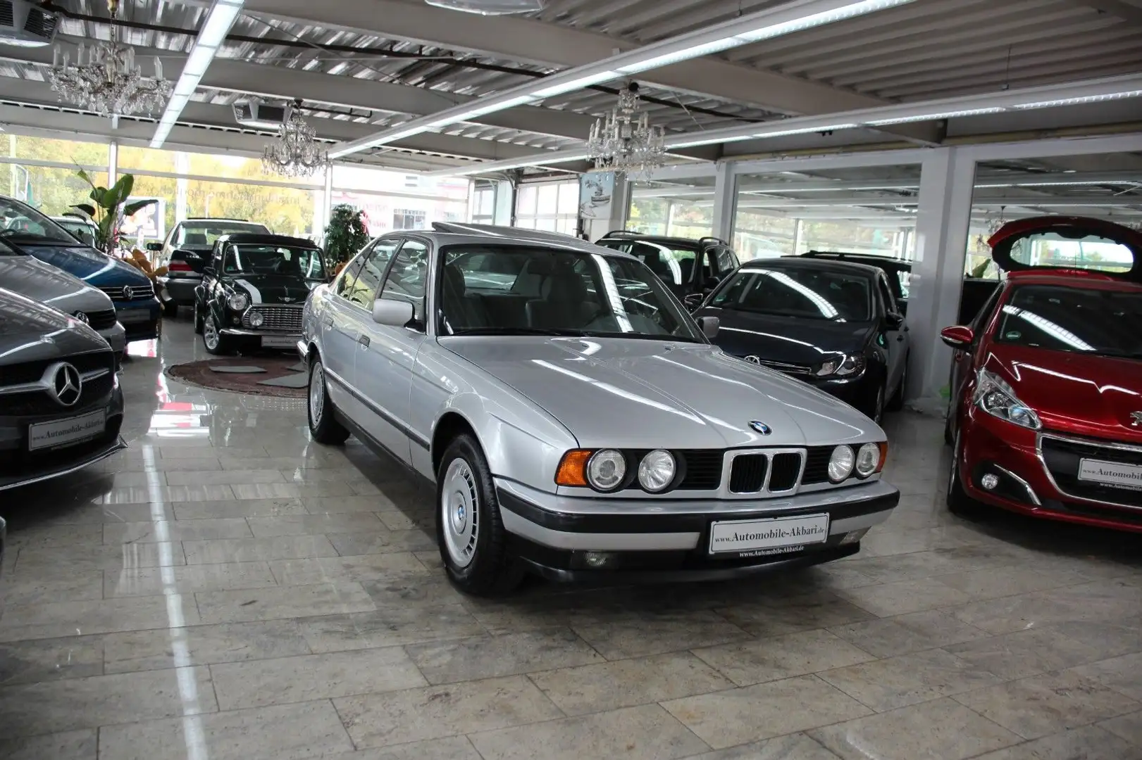 BMW 525 tds *H-Zulassung* Сірий - 2