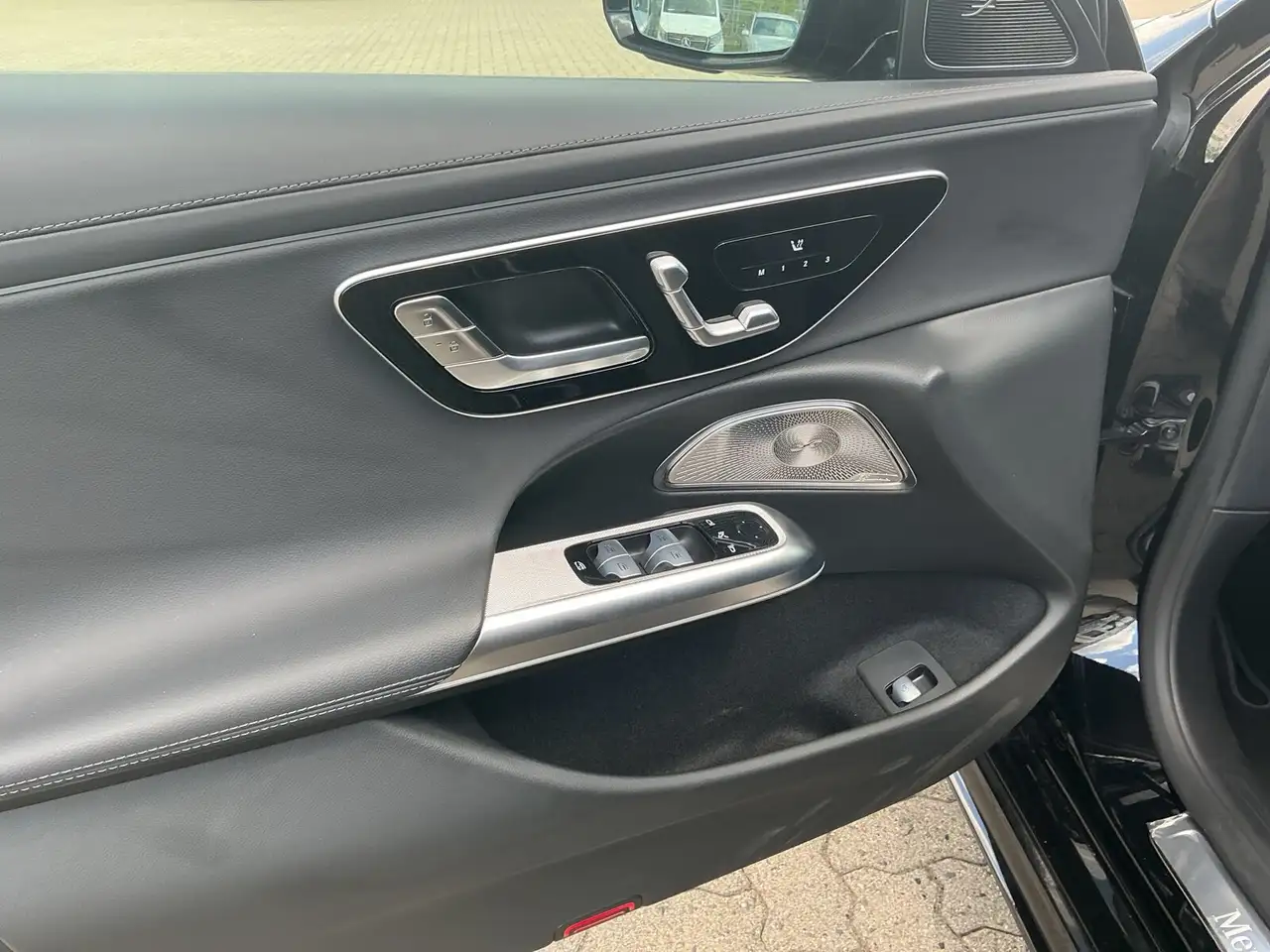 Mercedes-Benz E-Class E 200 d Limousine AMG PanoD Distr 360Ka Sound Digital, миниатюра 20