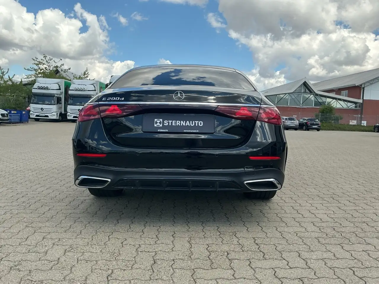 Mercedes-Benz E-Class E 200 d Limousine AMG PanoD Distr 360Ka Sound Digital, миниатюра 18