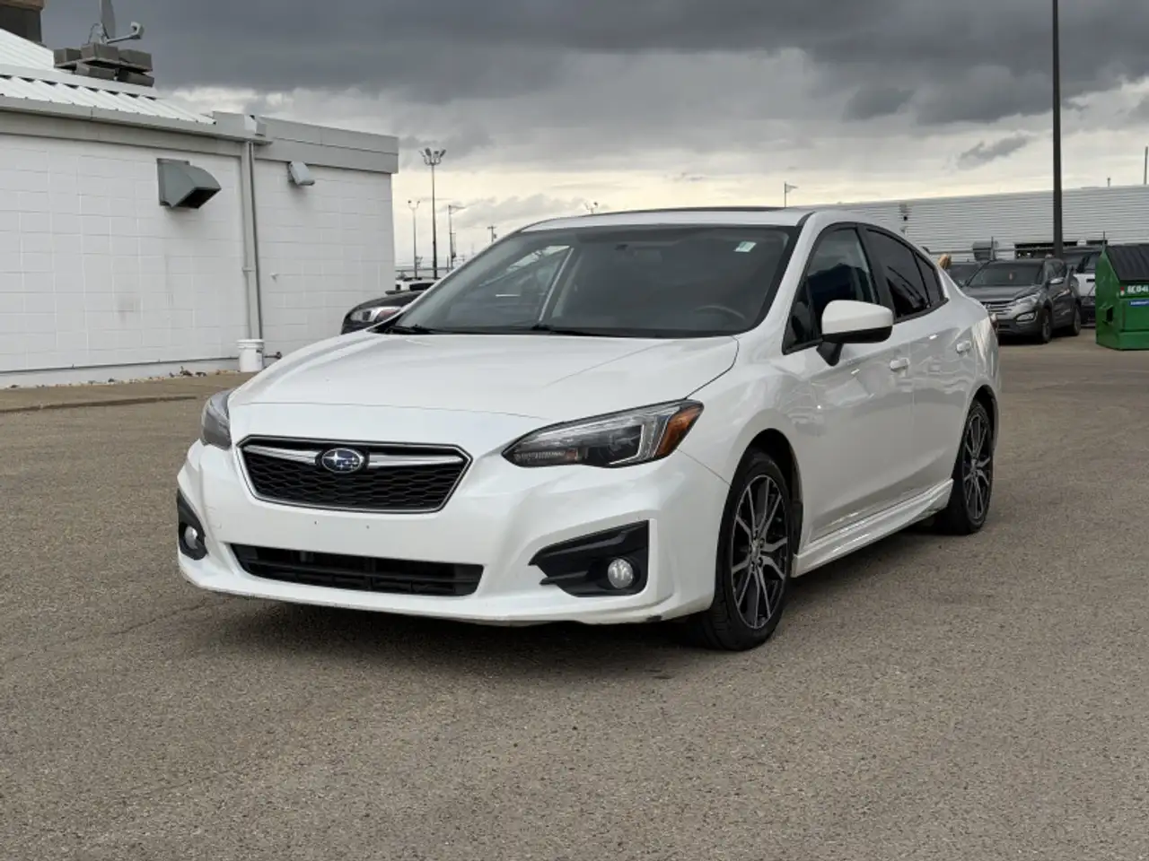 Subaru Impreza снимка Subaru Impreza
