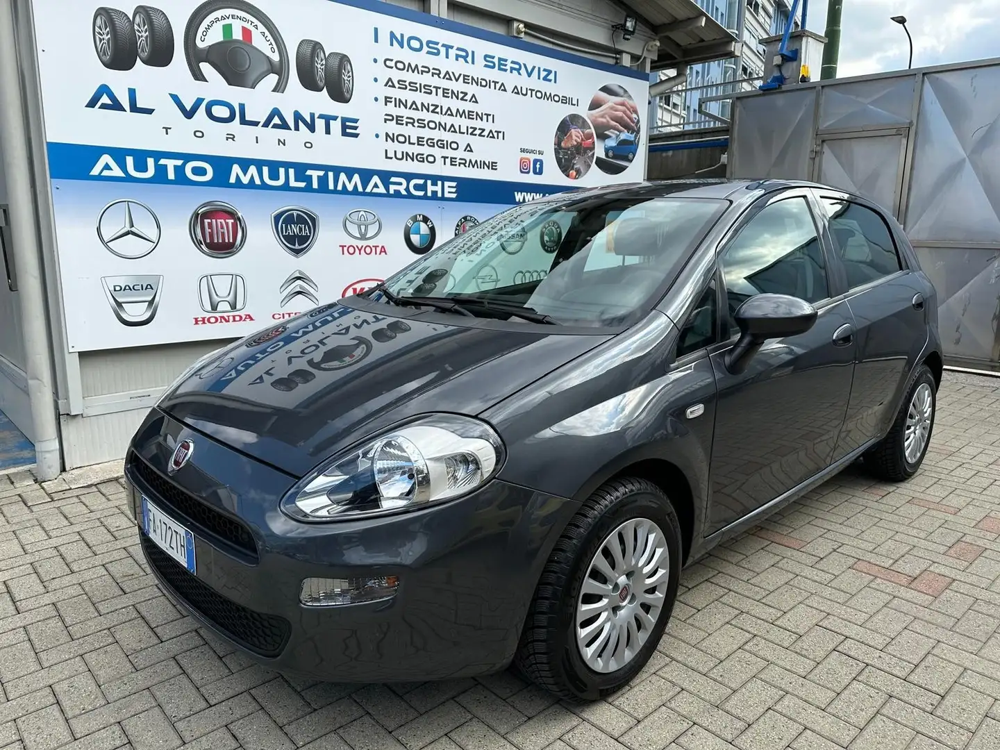 Fiat Punto Punto 1.2 8V 5 porte Street Gris - 1