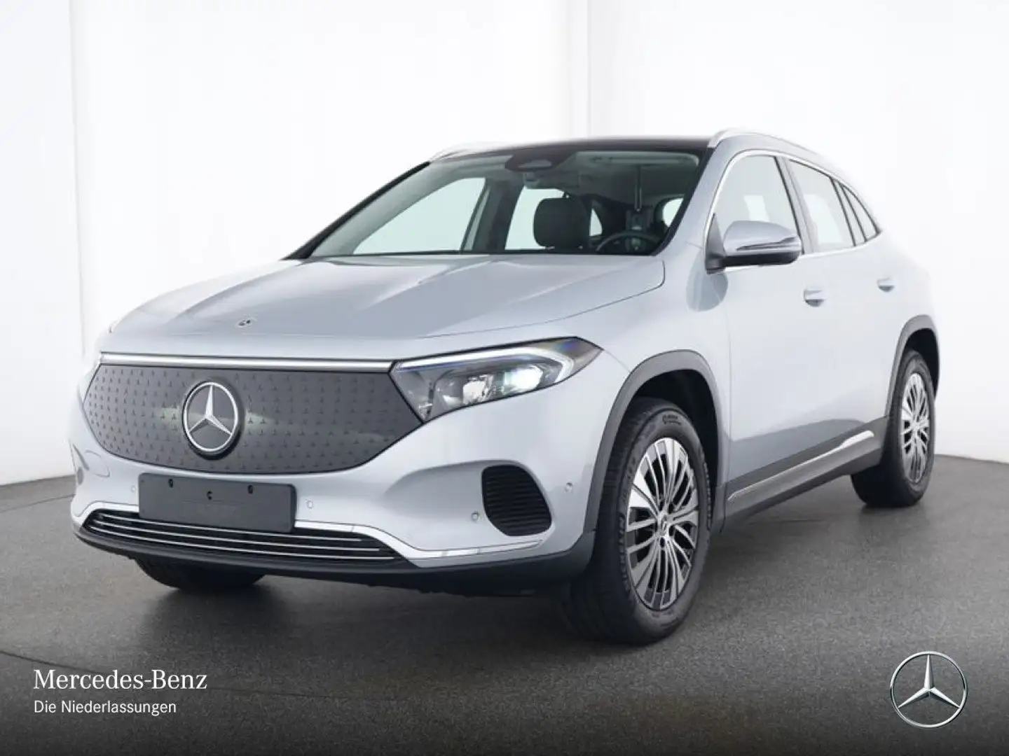 Mercedes-Benz EQA 300 4M PROG+ADVANCED+AHK+PANO+KAMERA+SPUR Silber - 2