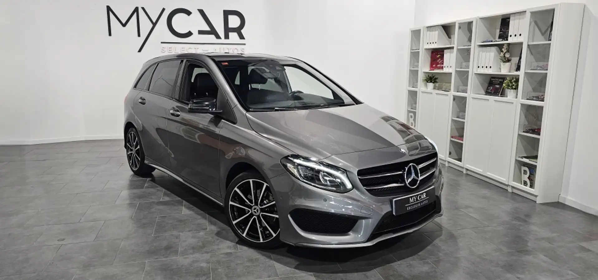 Mercedes-Benz B 180 180d 7G-DCT Gris - 2