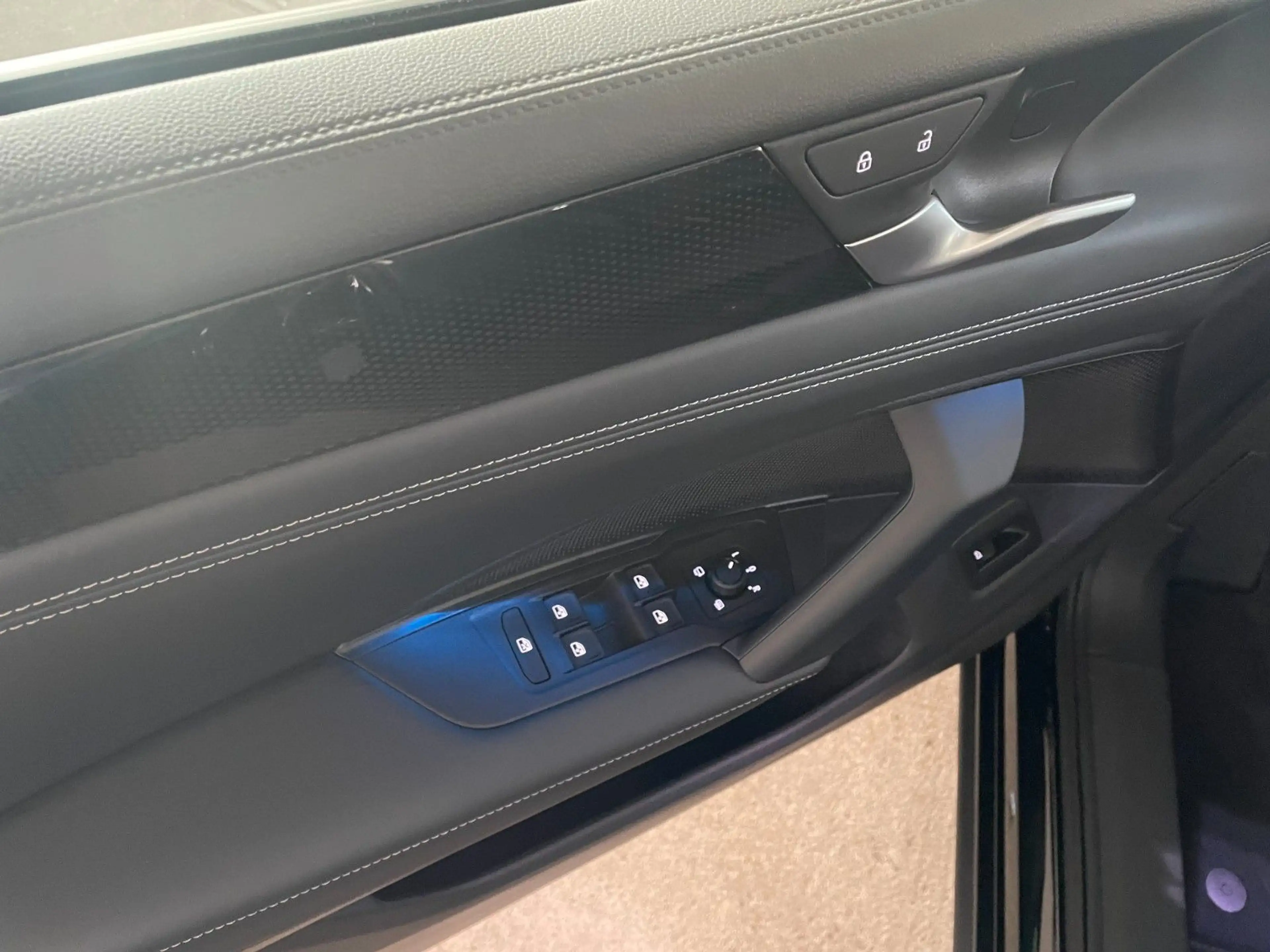 Volkswagen Tiguan 1.5 eTSI "PRIME" 110 kW AHK/Standh./PANO — photo 4