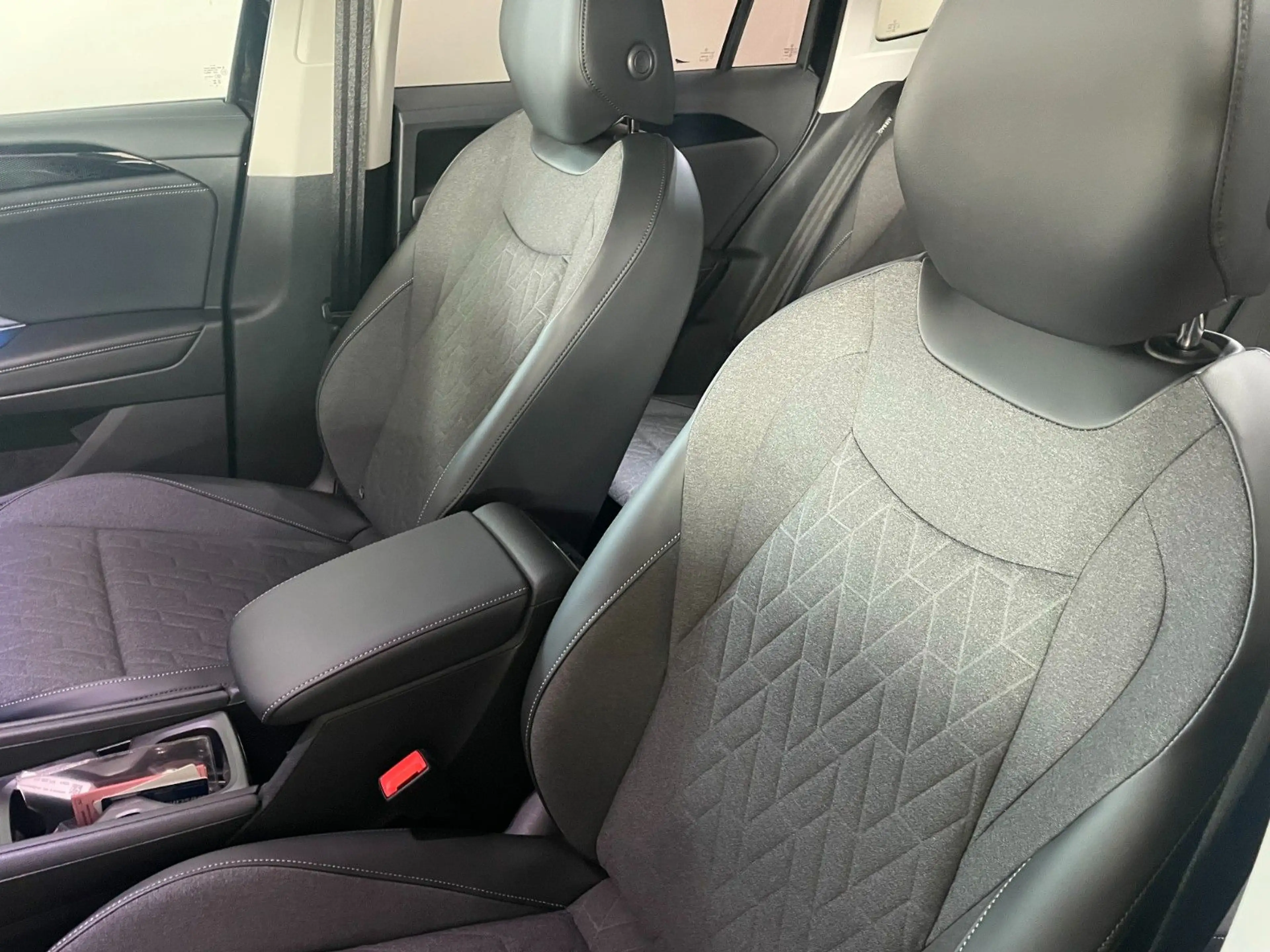 Volkswagen Tiguan 1.5 eTSI "PRIME" 110 kW AHK/Standh./PANO — photo 15