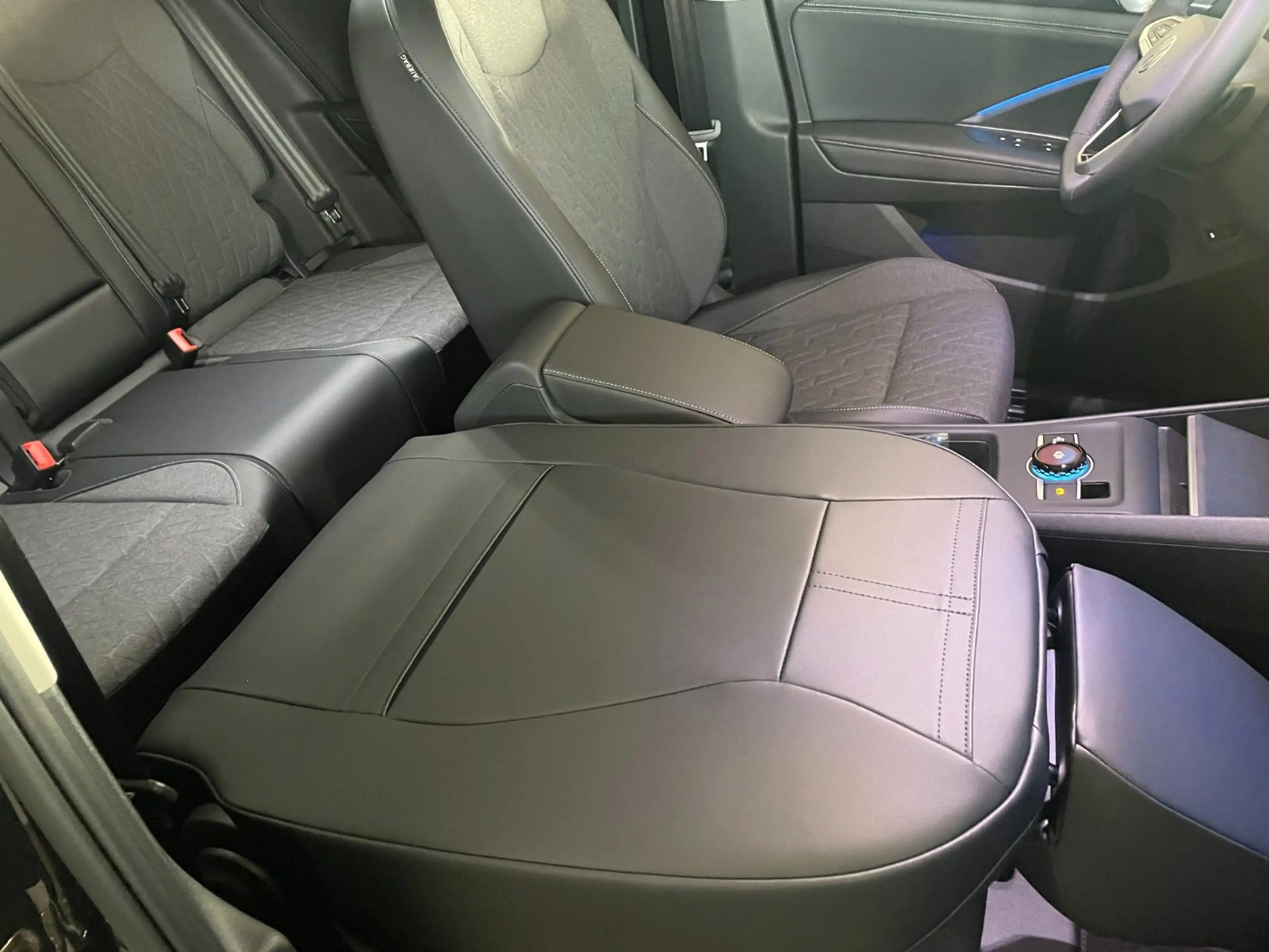 Volkswagen Tiguan 1.5 eTSI "PRIME" 110 kW AHK/Standh./PANO — photo 38