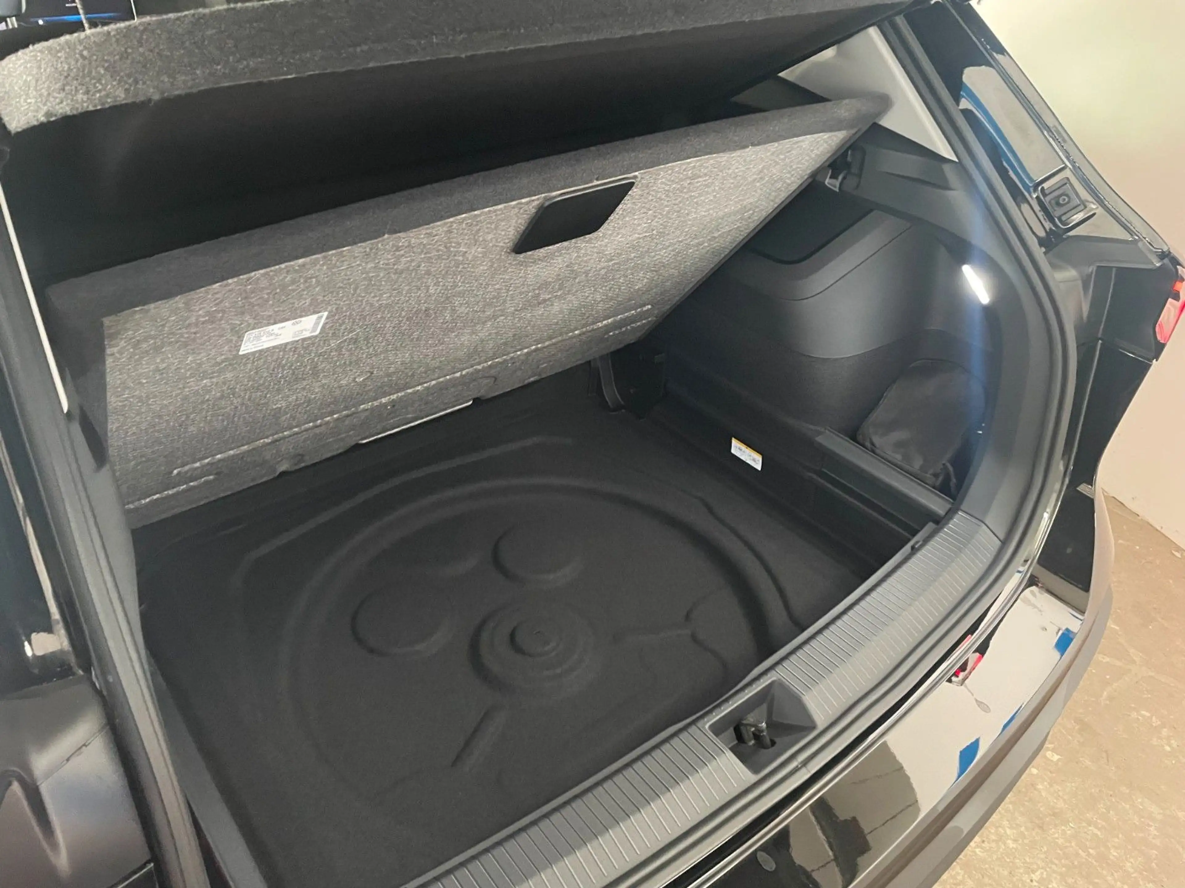 Volkswagen Tiguan 1.5 eTSI "PRIME" 110 kW AHK/Standh./PANO — photo 13