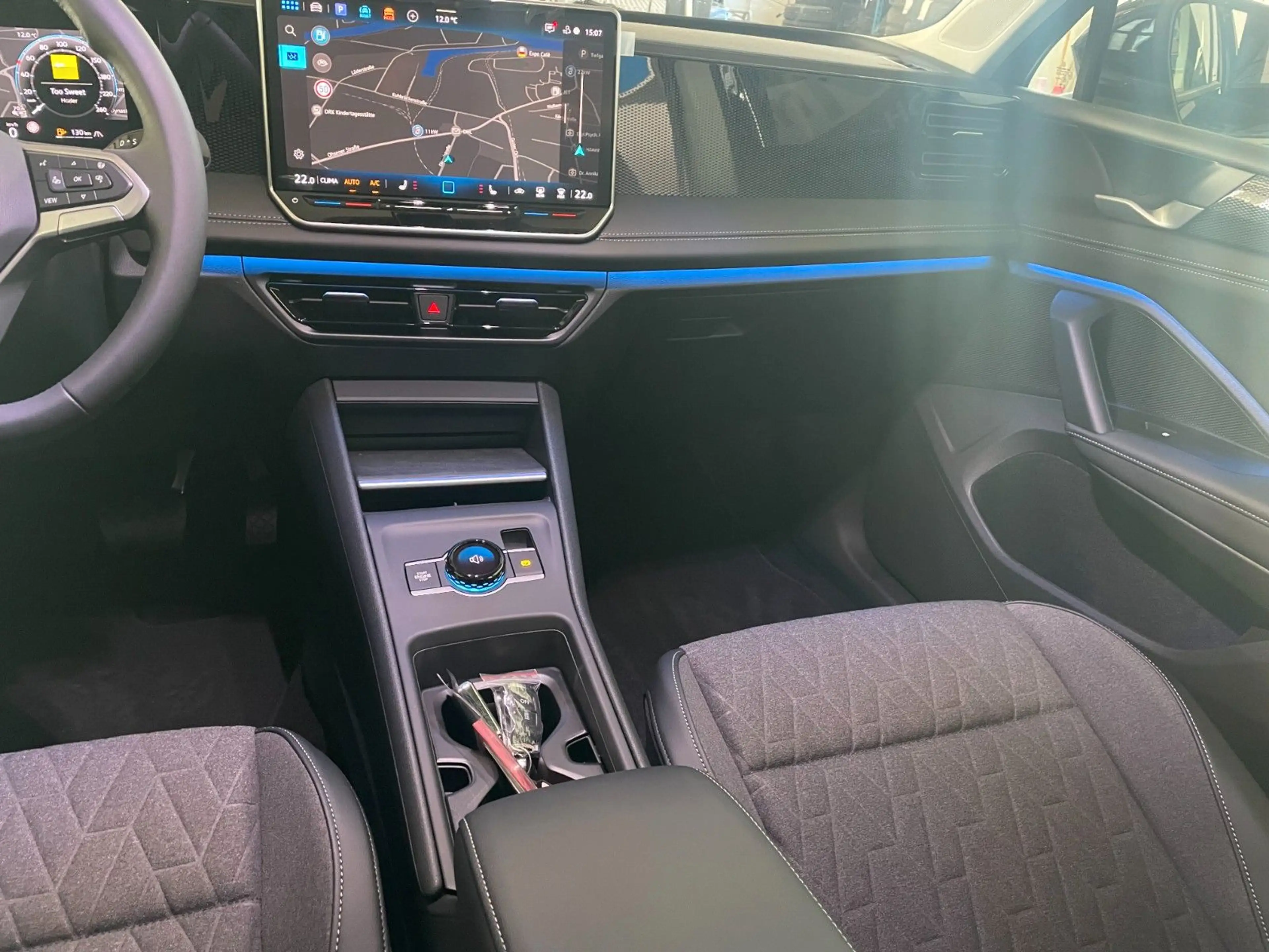 Volkswagen Tiguan 1.5 eTSI "PRIME" 110 kW AHK/Standh./PANO — photo 35