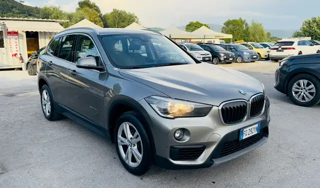 BMW X1