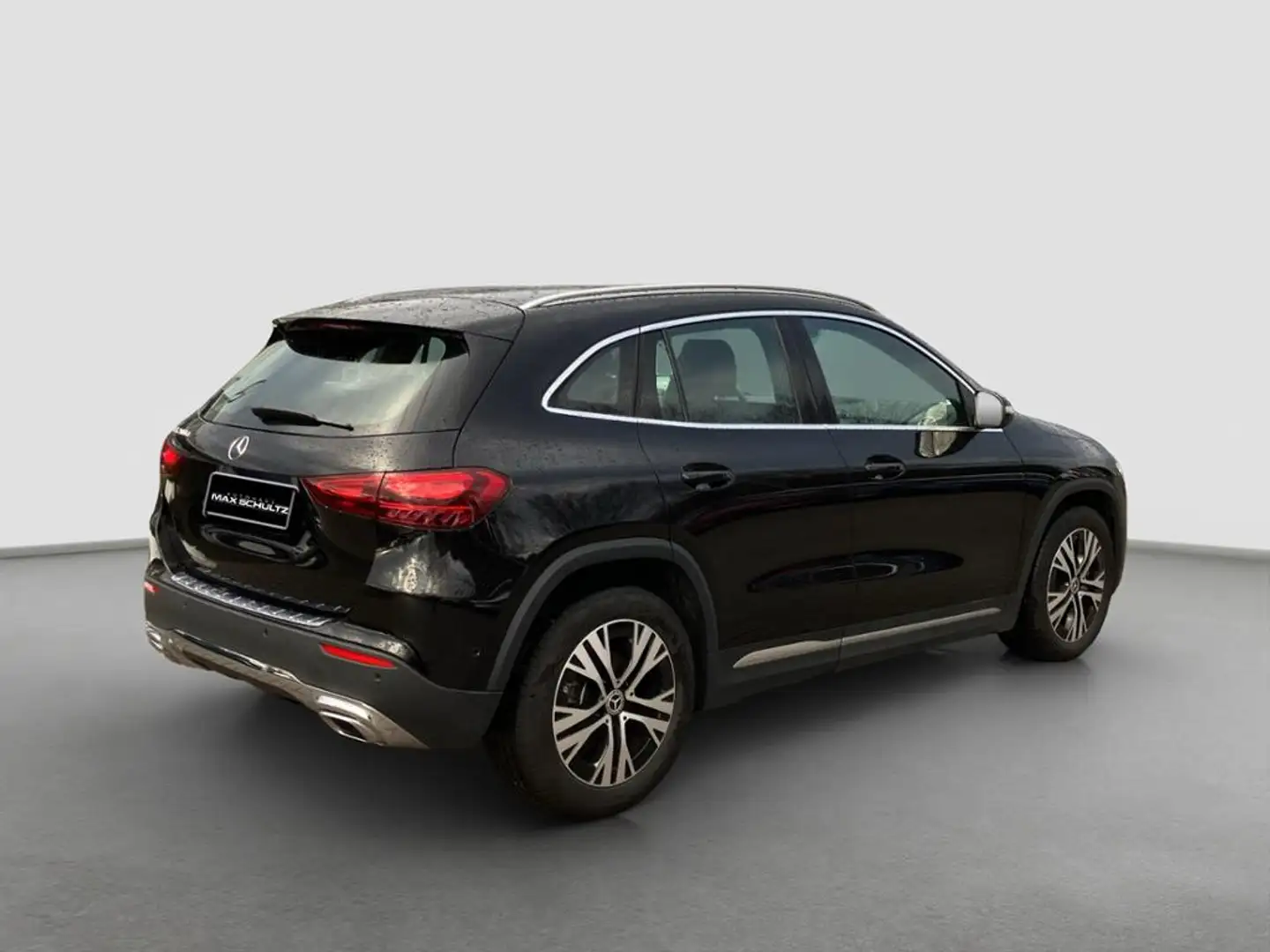 Mercedes-Benz GLA 200 d AHK*el. Heckklappe*Kamera*LED Schwarz - 2