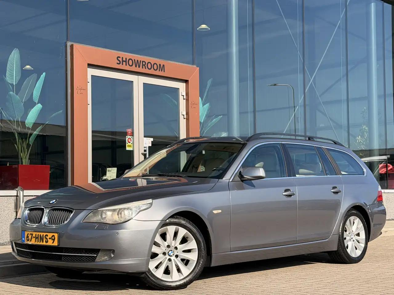 BMW 520