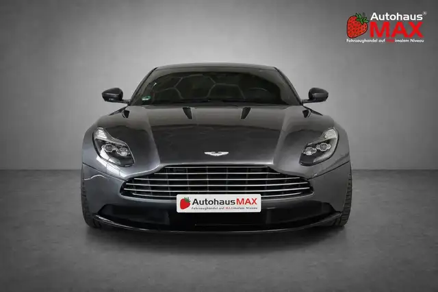 Aston Martin DB11 view 9