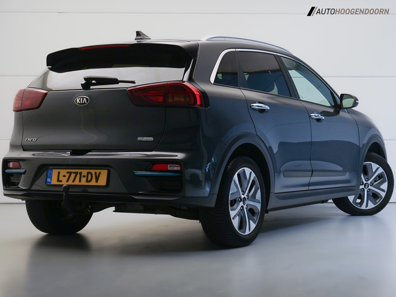 Kia e-Niro DynamicPlusLine 64 kWh (APPLE CARPLAY,PANORAMA-SCH — photo 4