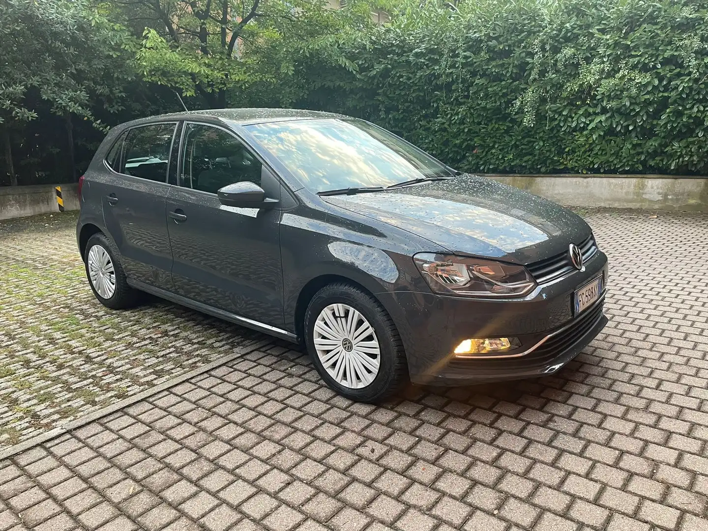 Volkswagen Polo Polo V 5p 1.4 TDI - Comfortline 75cv Grigio - 1