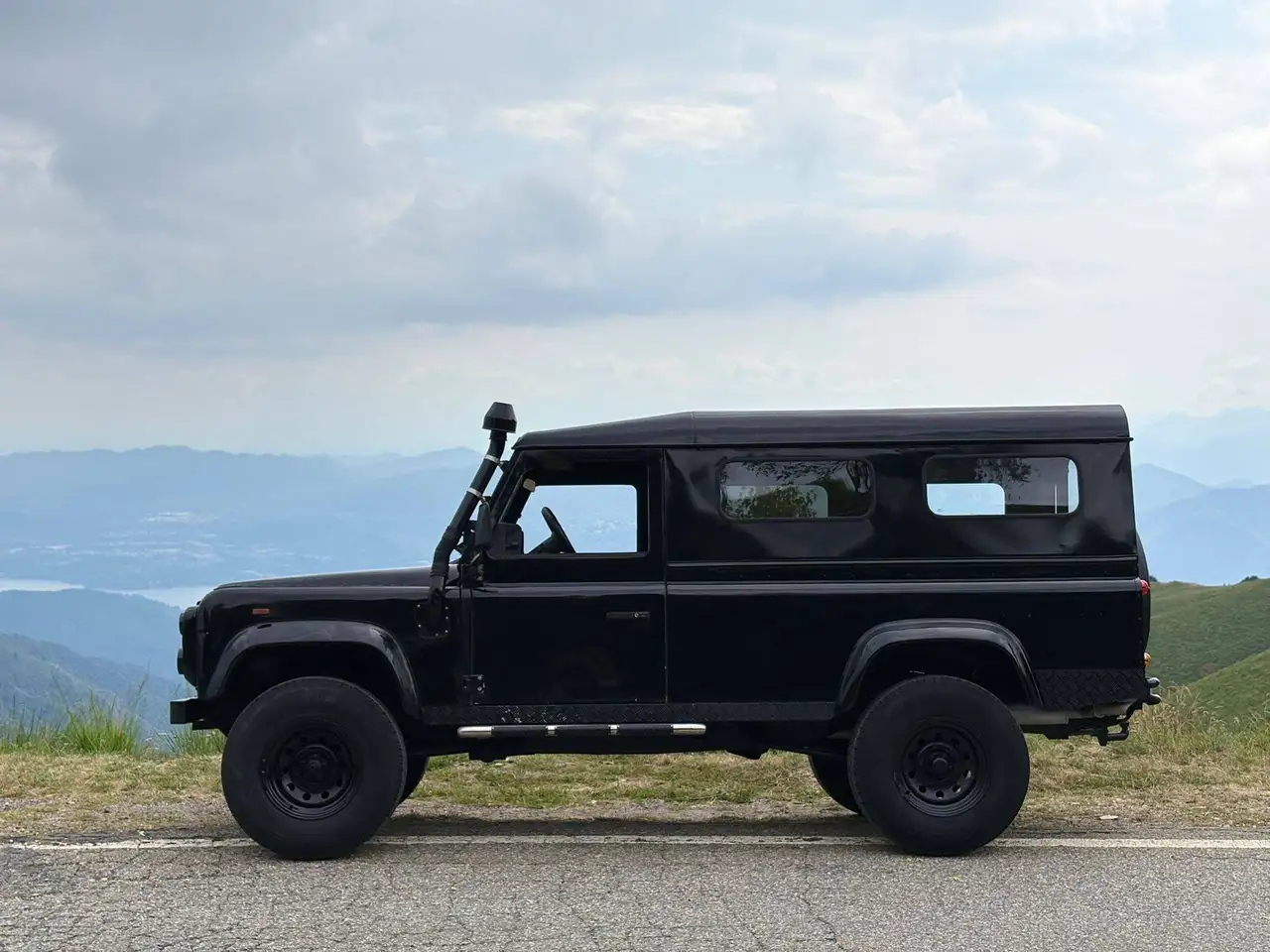 Land Rover Defender 110 HTC 2.5 td Hard Top, foto 3