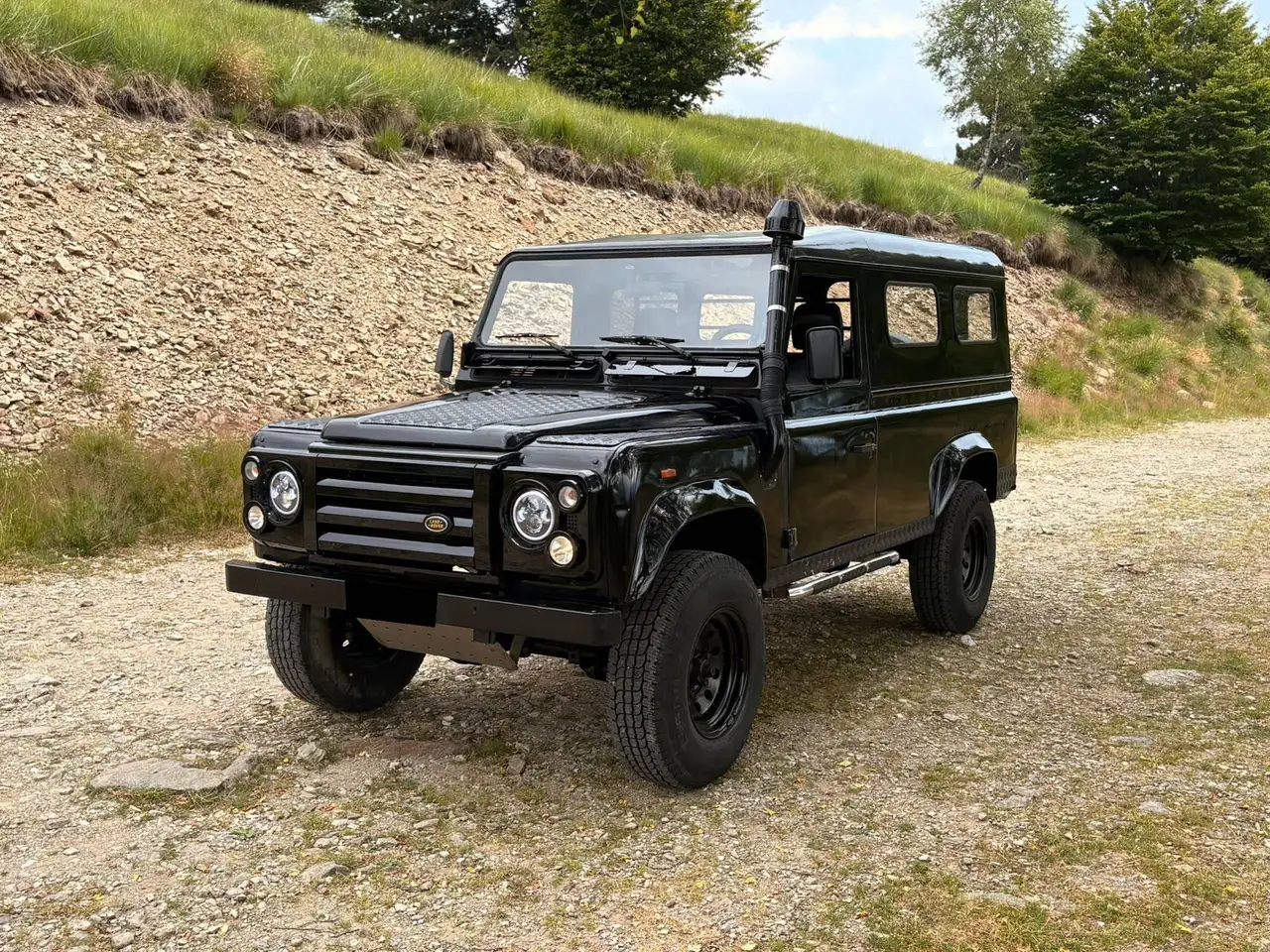 Land Rover Defender 110 HTC 2.5 td Hard Top, foto 2