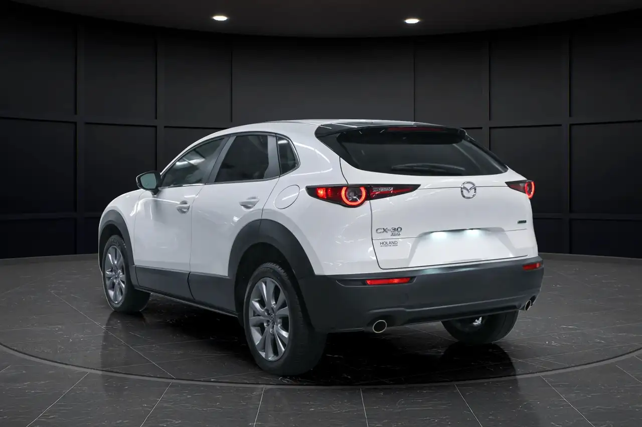 Mazda CX-30 снимка Mazda CX-30