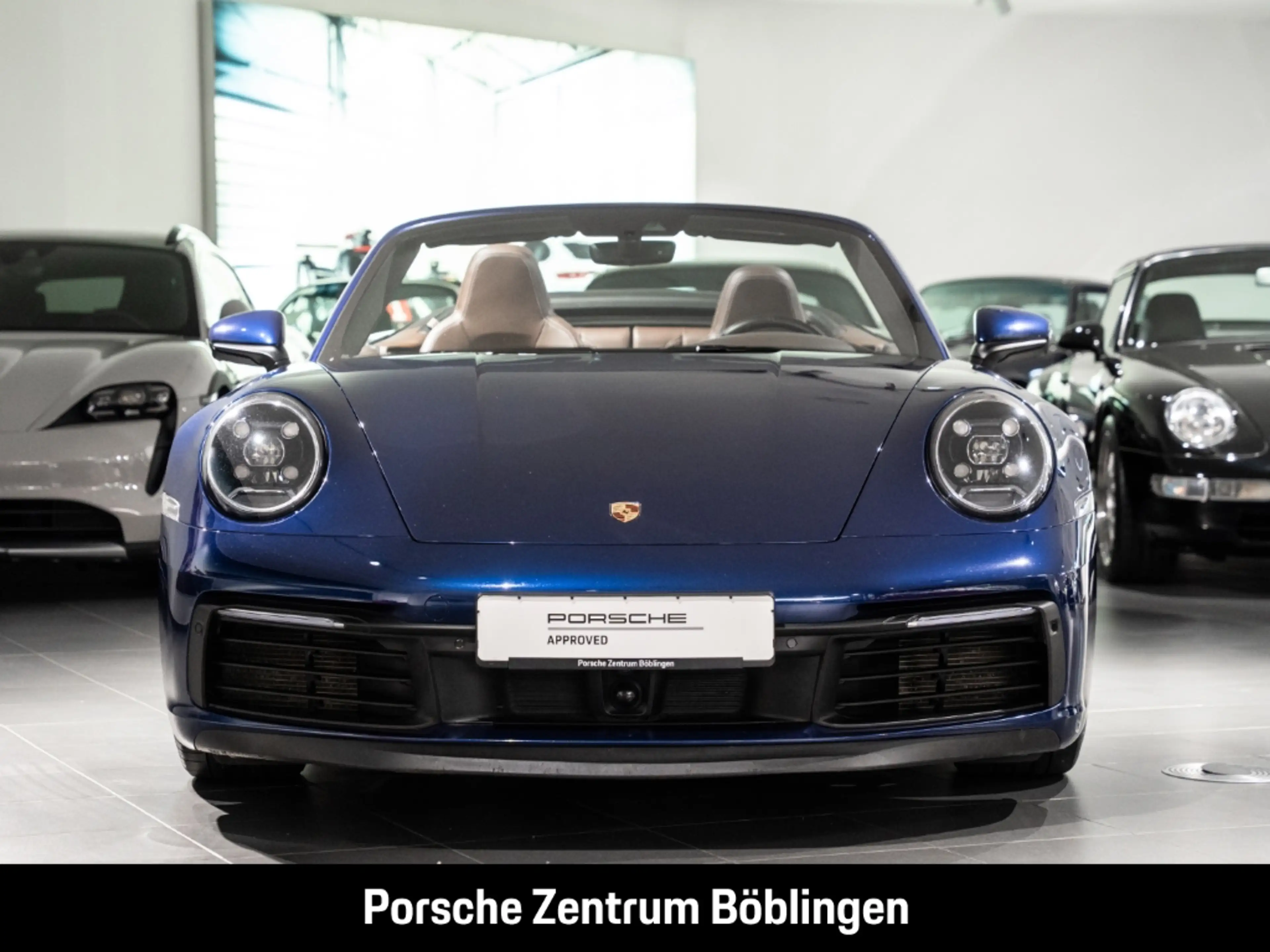 Porsche 992 911 Carrera 4S Cabriolet Clubleder InnoDrive — photo 8