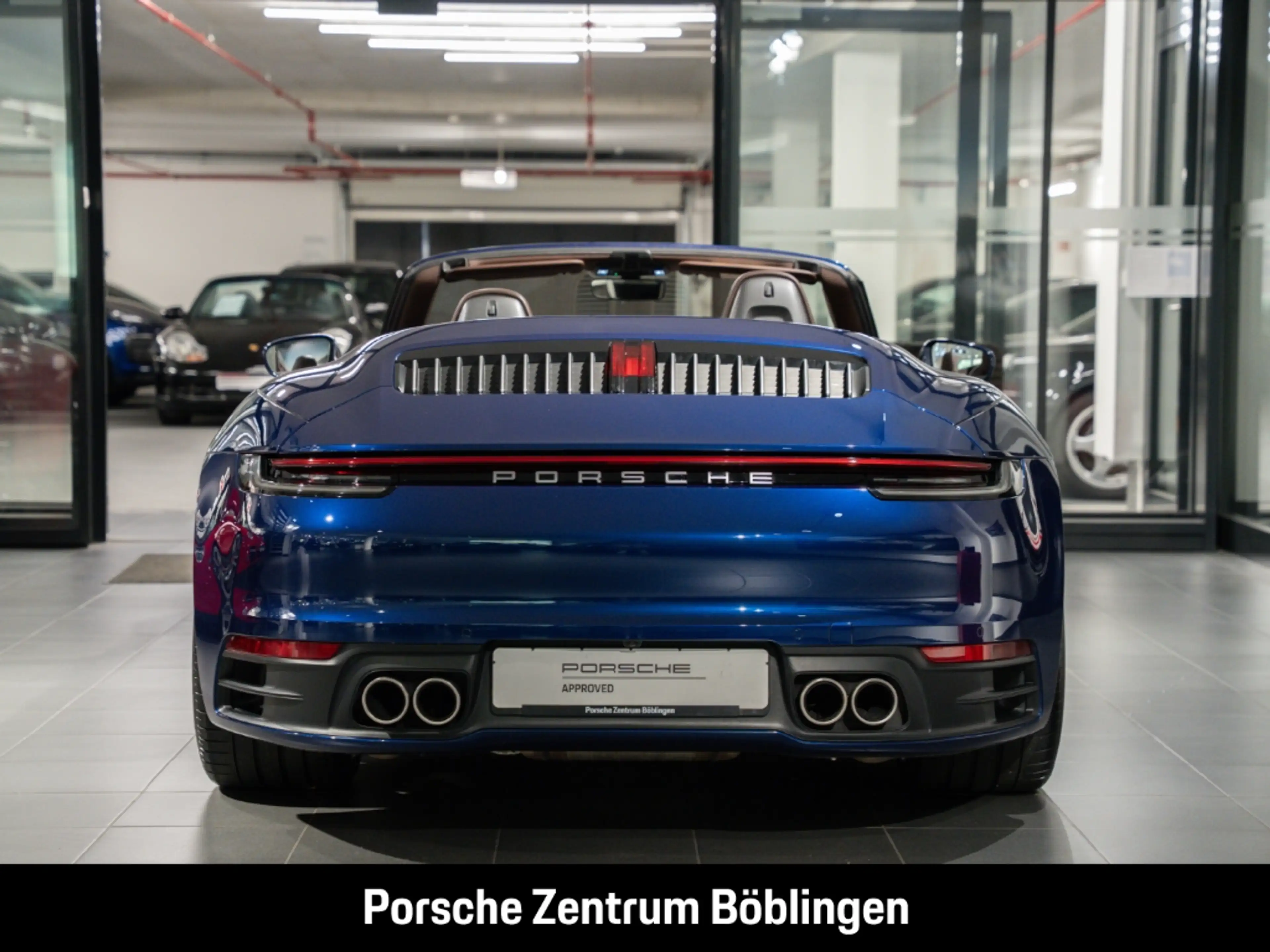 Porsche 992 911 Carrera 4S Cabriolet Clubleder InnoDrive — photo 9