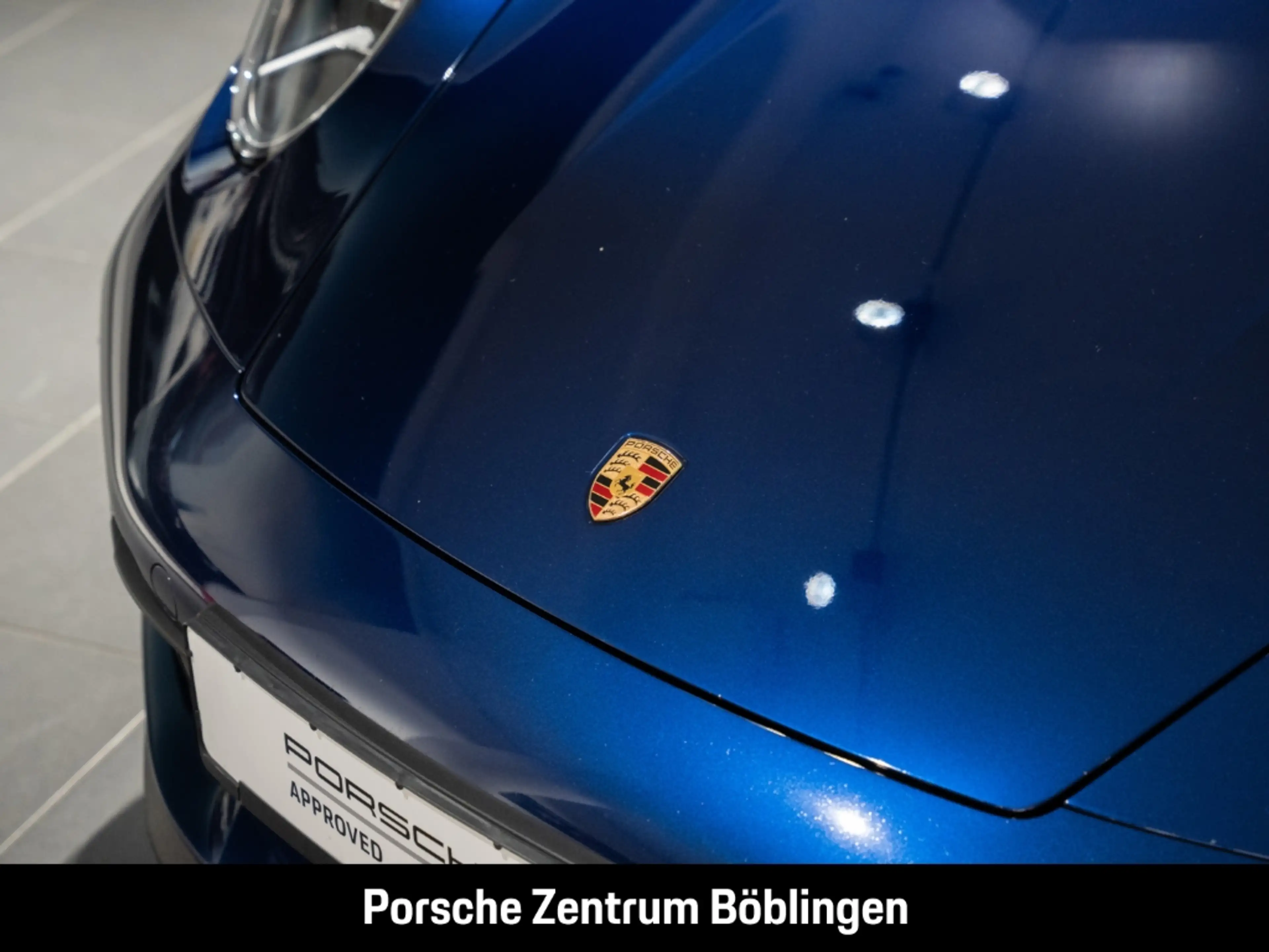Porsche 992 911 Carrera 4S Cabriolet Clubleder InnoDrive — photo 12