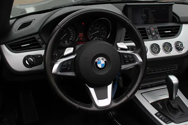 BMW Z4 view 16