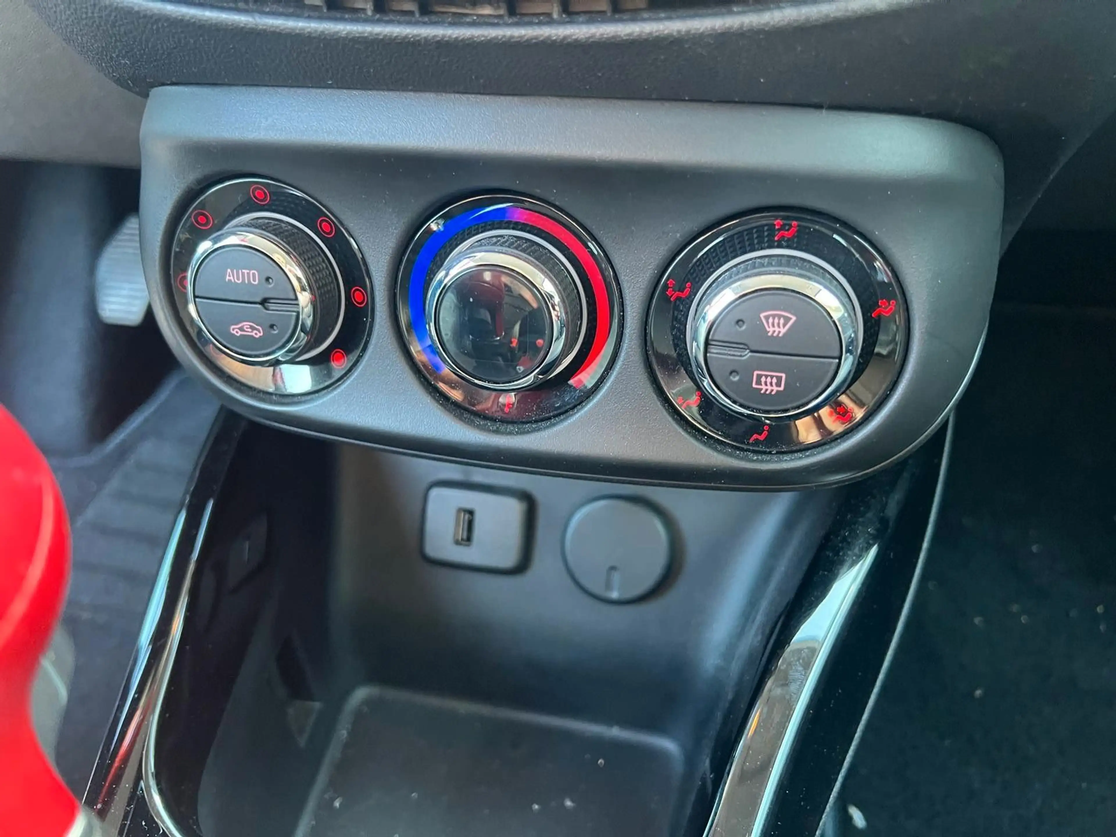 Opel Adam Unlimited, Intellilink, Klimaautom. — photo 10