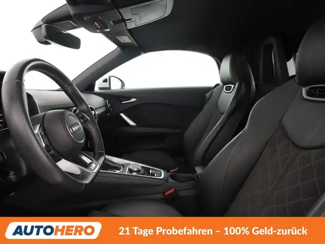 Audi TT view 10