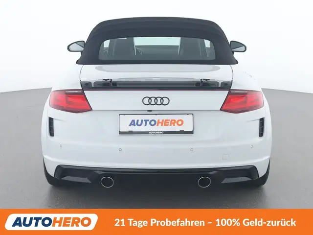 Audi TT view 5