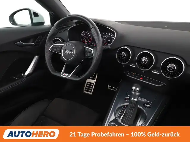 Audi TT view 13