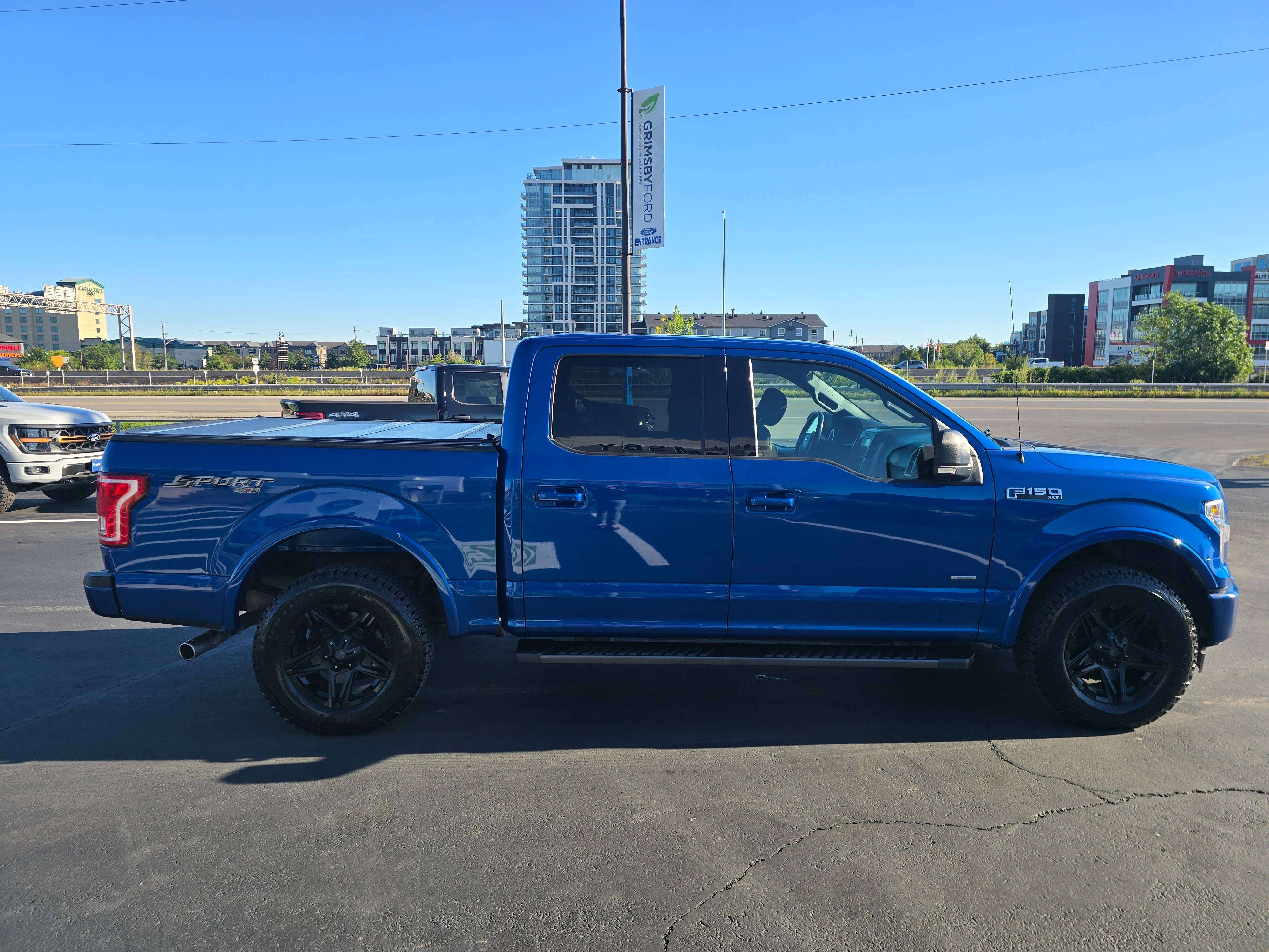 2017 Ford F-150 XLT | 3.5L V6 | REMOTE START | SPORT PKG | TOW — снимка 1