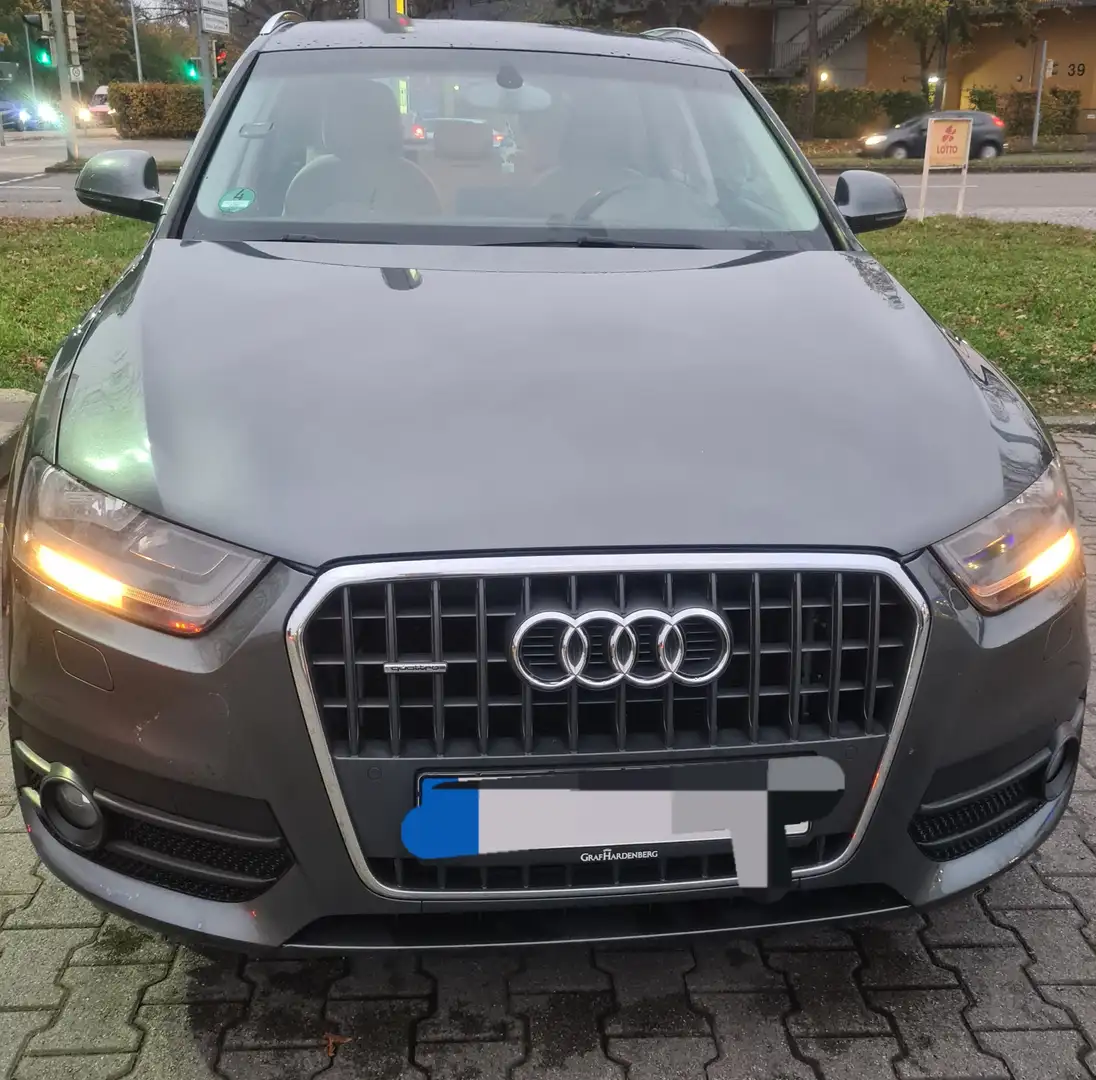Audi Q3 Q3 2.0 TFSI quattro S tronic Grau - 1